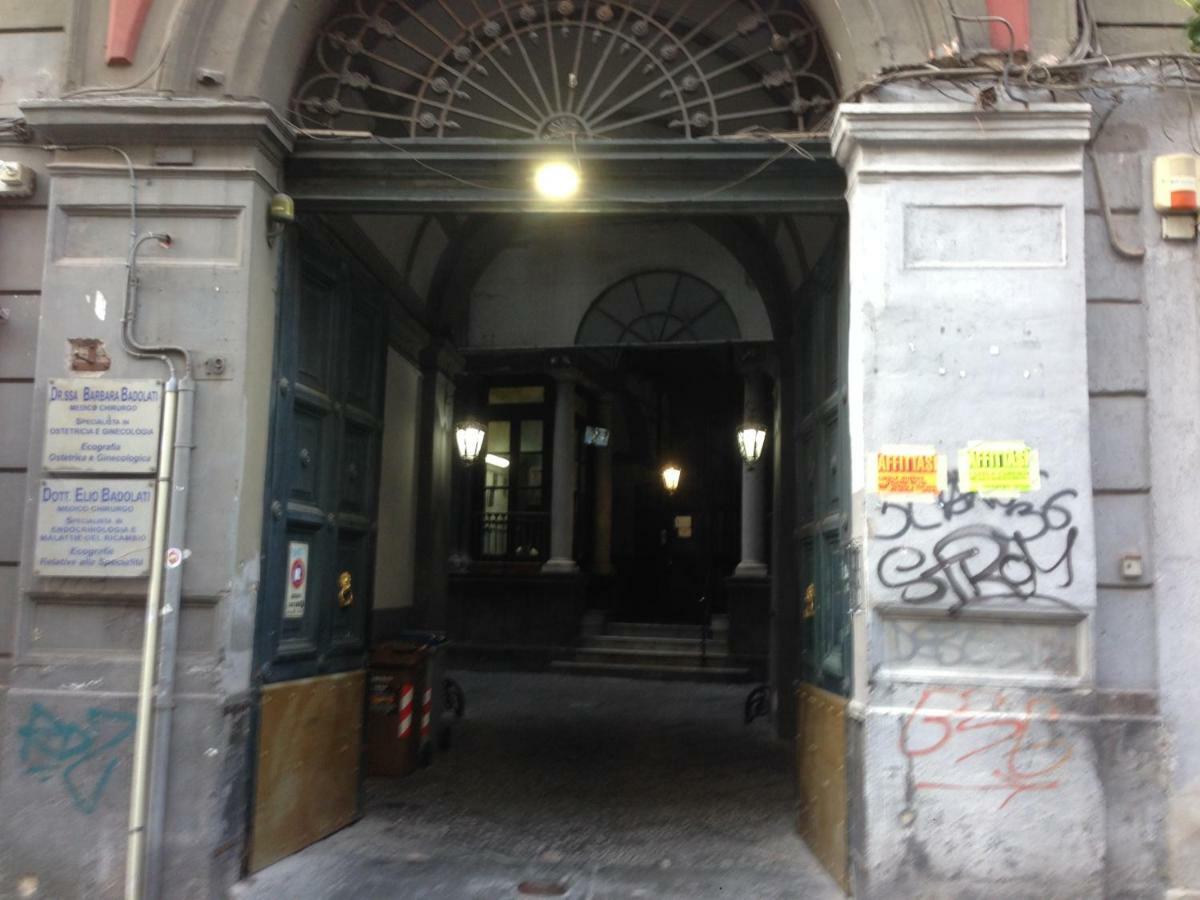 Domuschiara Bed & Breakfast Naples Exterior photo