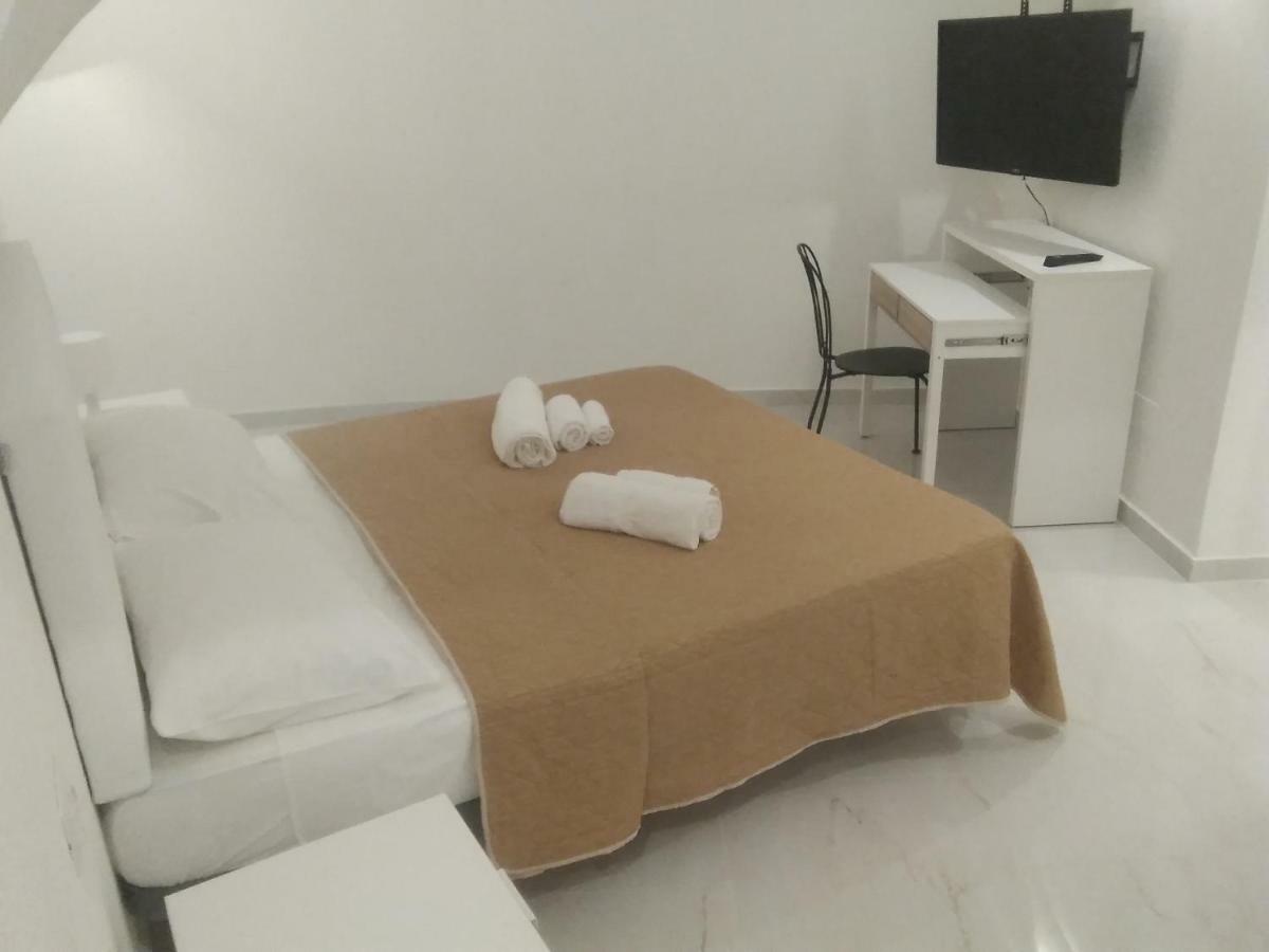 Domuschiara Bed & Breakfast Naples Exterior photo