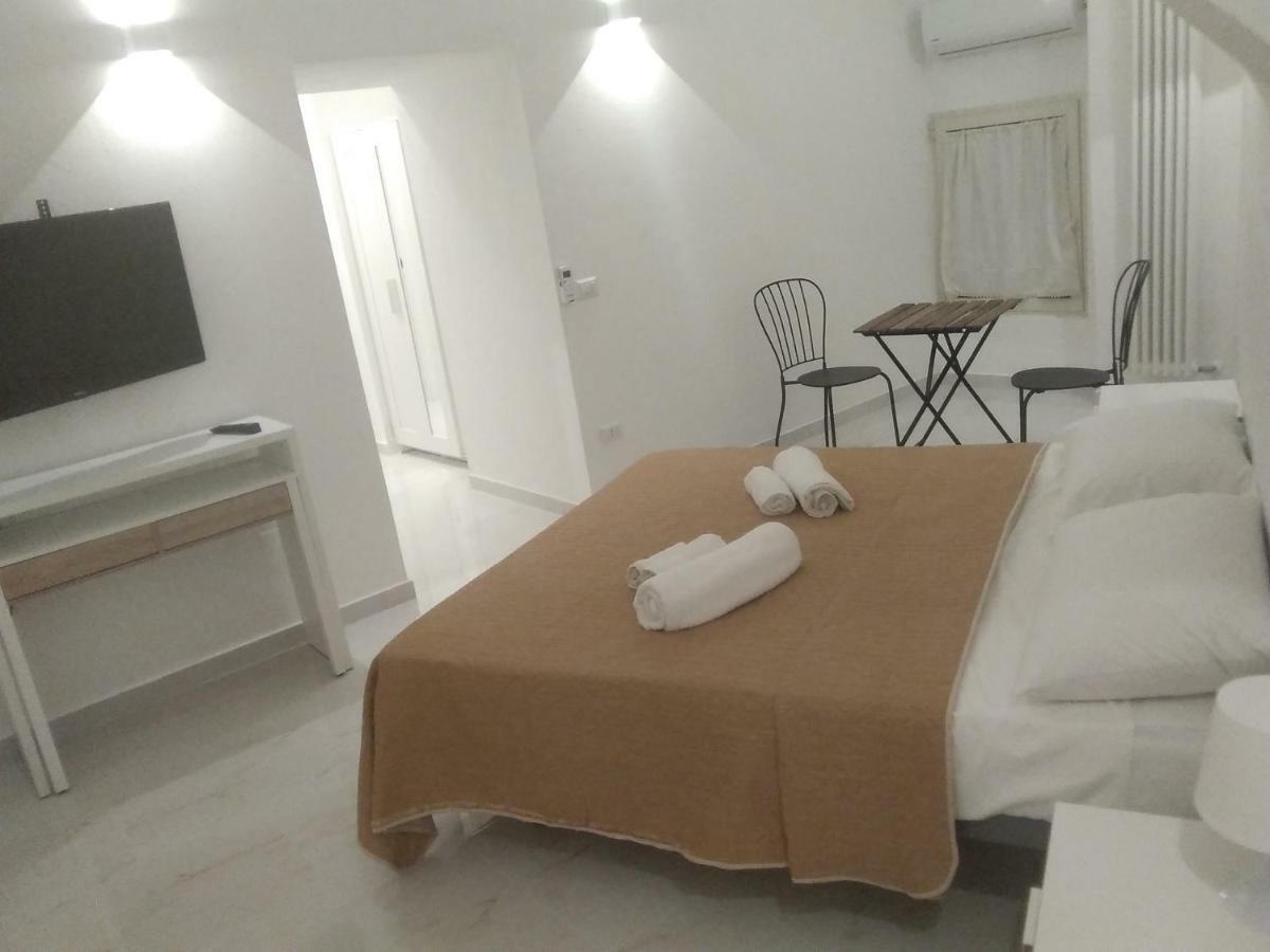 Domuschiara Bed & Breakfast Naples Exterior photo